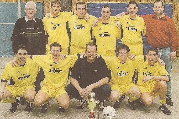 TVH_I_2003-2004_Bezirksklassenhallenpokalsieger.jpg