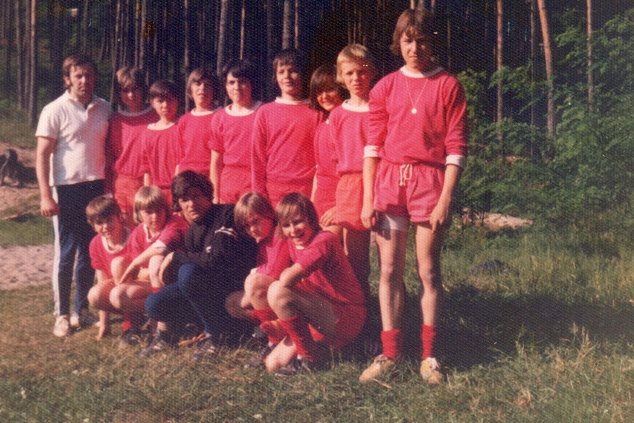TVH_XJUN_197X-197X_II.jpg