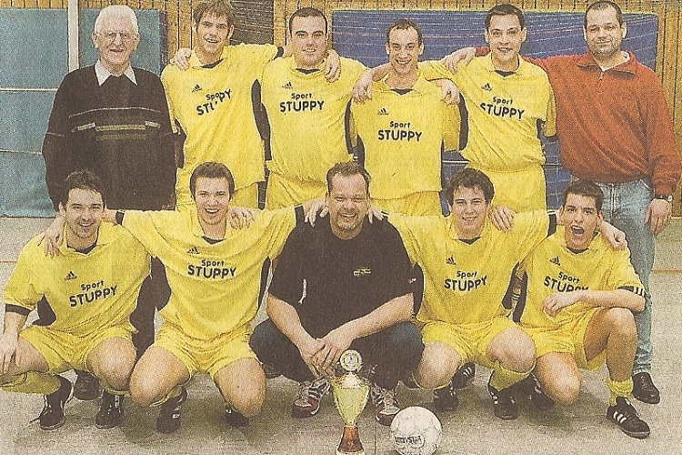TVH_I_2003-2004_Bezirksklassenhallenpokalsieger.jpg